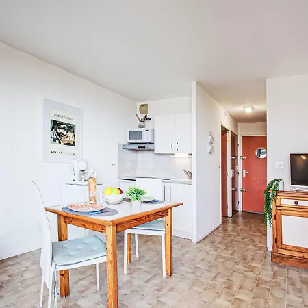 Apartment Le Beach-26 By Interhome Canet-en-Roussillon
